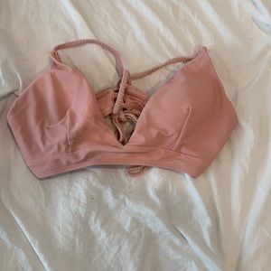 Adjustable bikini top